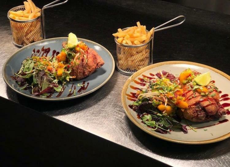 The Bear Inn Hodnet Ngoại thất bức ảnh